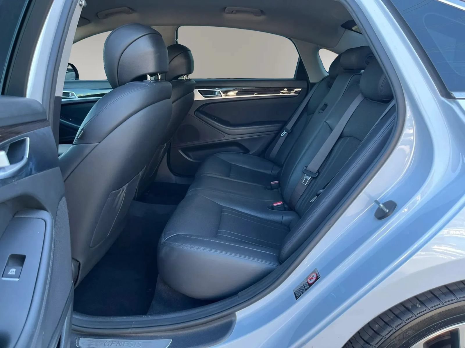Used 2019 Genesis G80 3.8 AWD/4WD image 18