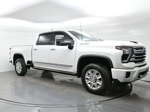Used 2024 Chevrolet Silverado 2500 High Country w/ High Country Premium Package image 1