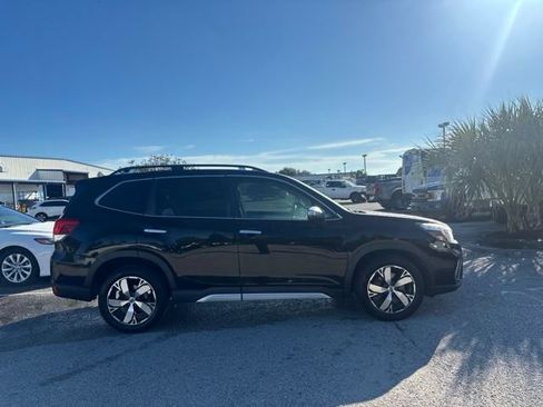 Used 2019 Subaru Forester Touring AWD/4WD image 4
