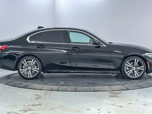Used 2021 BMW 330i Sedan w/ Premium Package RWD image 8
