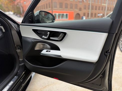 New 2026 Mercedes-Benz E 53 AMG e 4MATIC Sedan image 18