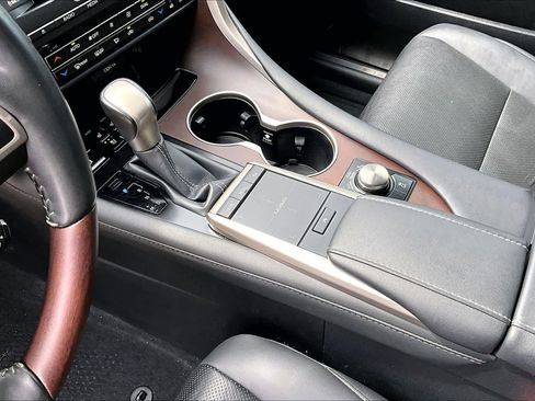 Used 2022 Lexus RX 350 FWD w/ Premium Package image 17