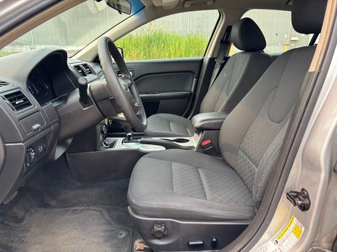 Used 2012 Ford Fusion SE FWD image 9