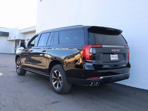New 2026 GMC Yukon XL AT4 w/ AT4 Premium Plus Package image 5