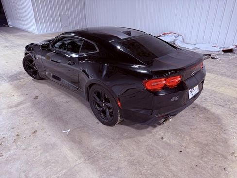 Used 2019 Chevrolet Camaro LT image 31