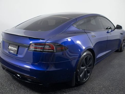 Used 2022 Tesla Model S AWD/4WD image 10