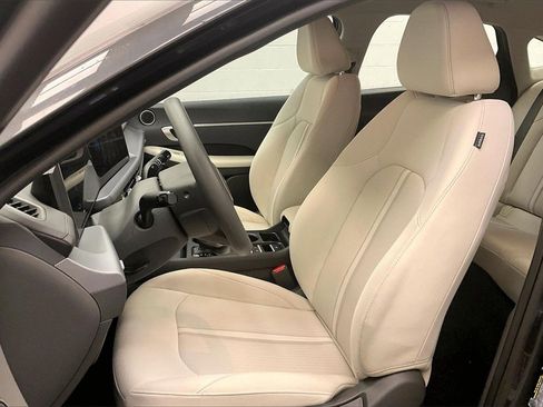 Certified 2025 Hyundai Sonata SE image 15