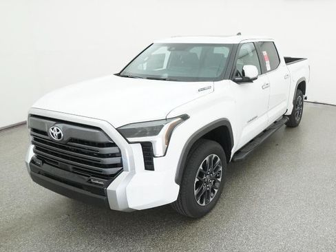 New 2026 Toyota Tundra Limited AWD/4WD image 16