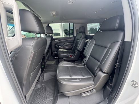 Used 2019 GMC Yukon XL SLT AWD/4WD image 8