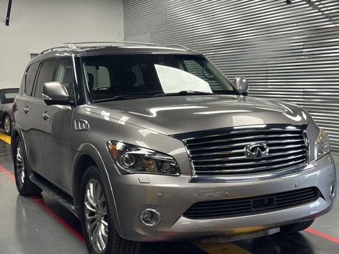 Used 2014 INFINITI QX80 4WD image 7