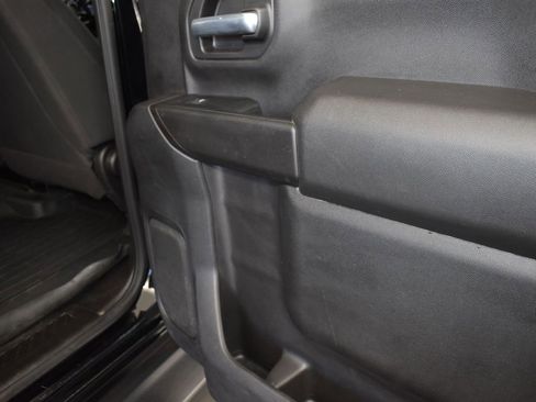 Used 2022 Chevrolet Silverado 2500 Custom w/ Safety Confidence Package image 21