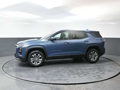 Used 2025 Chevrolet Equinox LT AWD/4WD image 10