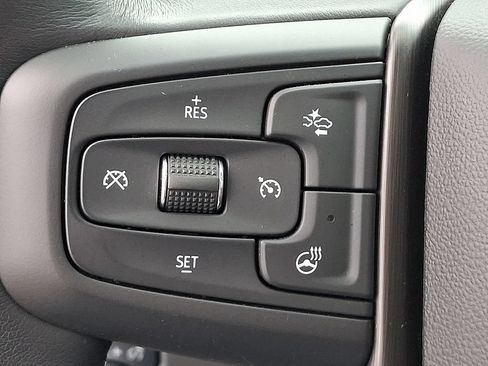 Used 2024 GMC Sierra 2500 AT4X AWD/4WD image 22
