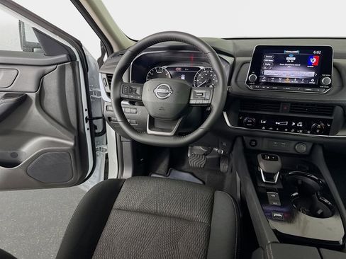New 2026 Nissan Rogue SV FWD image 22