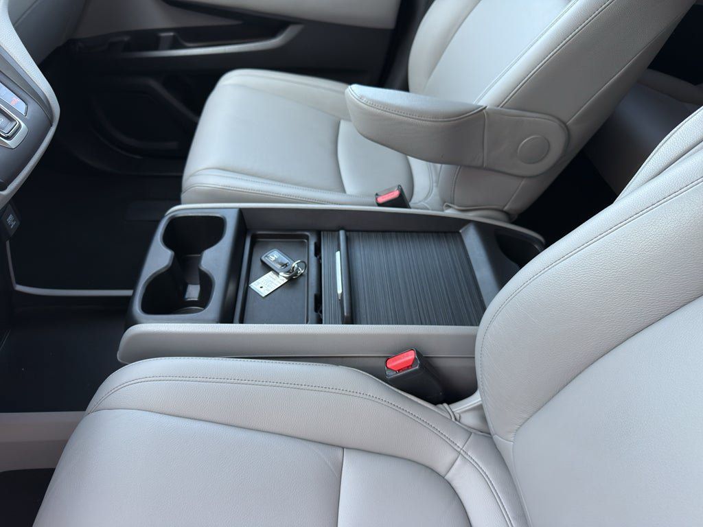 Used 2024 Honda Odyssey EX-L image 15