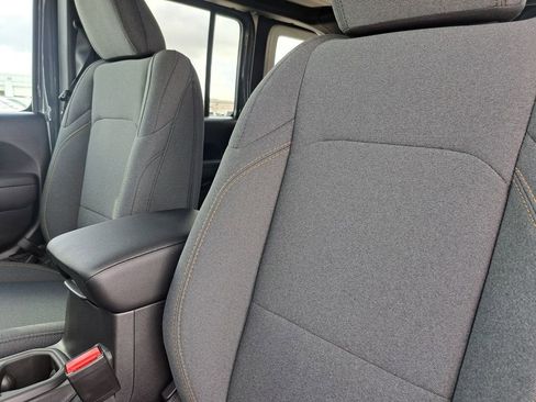 New 2026 Jeep Wrangler Unlimited Sport AWD/4WD image 17