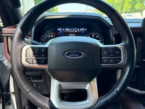 Used 2024 Ford Expedition Max Limited RWD image 22