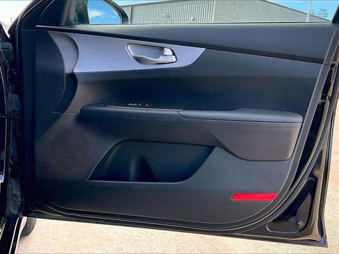 Certified 2024 Kia Forte LXS image 23