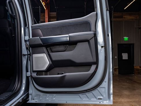 Used 2026 Ford F250 Platinum image 39