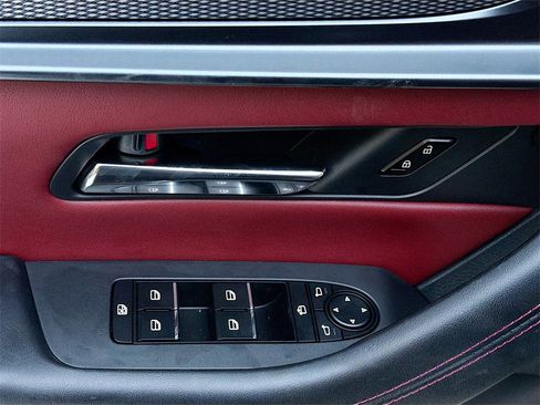 Used 2025 MAZDA CX-70 3.3 Turbo S w/ Premium Package image 20