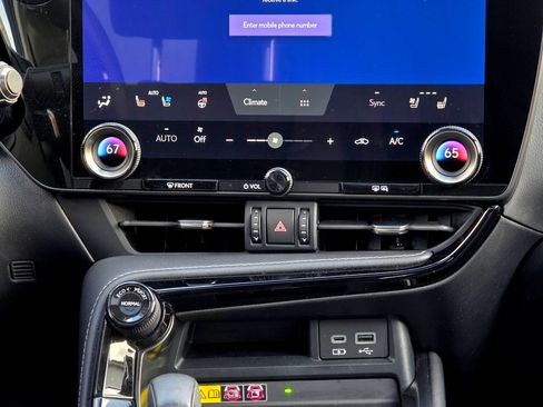 Used 2023 Lexus NX 350 AWD image 20