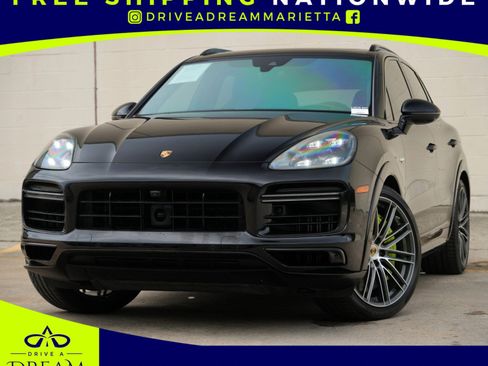 Used 2021 Porsche Cayenne Turbo S AWD/4WD image 1