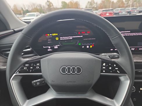 Certified 2025 Audi Q5 Premium Plus w/ Premium Plus image 10