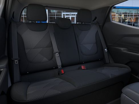 New 2027 Chevrolet Bolt LT w/ Comfort Package FWD image 41