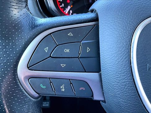 Used 2021 Dodge Durango SXT image 18