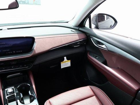 New 2025 Buick Envision Sport Touring image 13