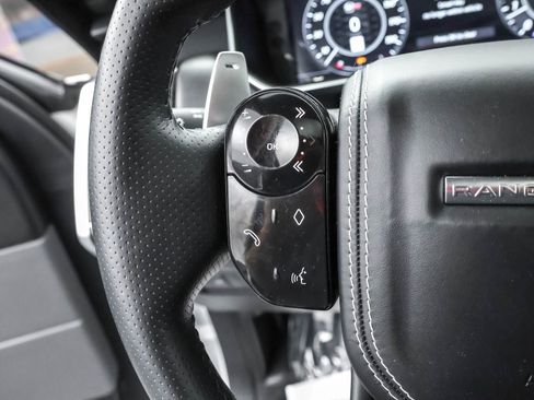 Used 2022 Land Rover Range Rover Sport SVR image 18