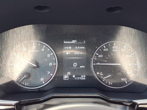 Used 2024 Subaru Outback Premium AWD/4WD image 31