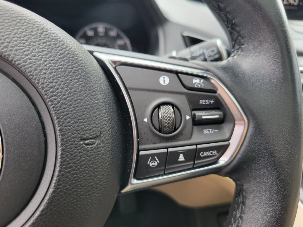 Used 2024 Acura RDX SH-AWD image 25
