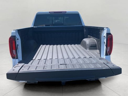 Used 2026 GMC Sierra 1500 AT4 w/ AT4 Premium Package AWD/4WD image 28