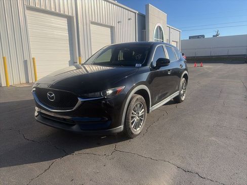 Used 2017 MAZDA CX-5 Sport image 3