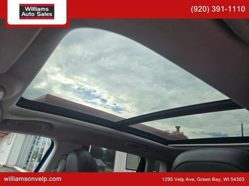 Used 2018 Jeep Compass Limited w/ Navigation Group AWD/4WD image 2