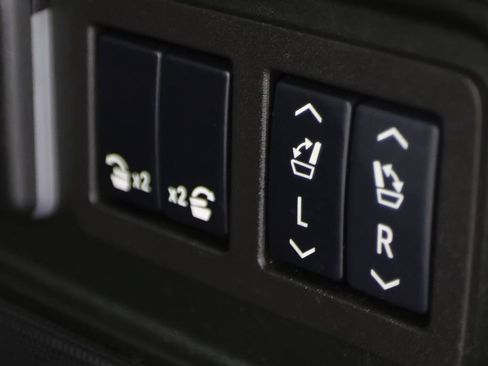 Used 2024 Cadillac Escalade ESV Premium Luxury w/ LPO, Floor Liner Package AWD/4WD image 14