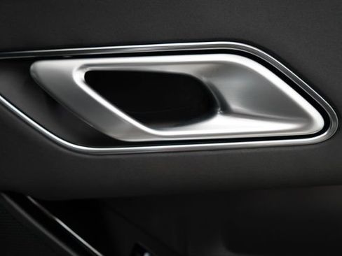 Used 2024 Land Rover Range Rover Velar Dynamic SE image 78