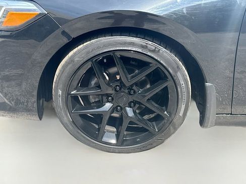 Used 2023 Honda Civic Sport image 28