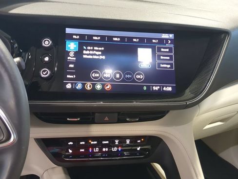 Used 2021 Buick Envision Essence AWD/4WD image 32