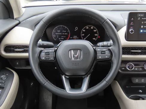 Certified 2026 Honda HR-V EX-L image 18