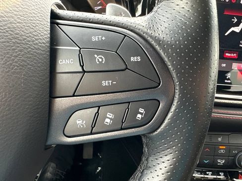 Used 2023 Dodge Durango GT AWD/4WD image 27