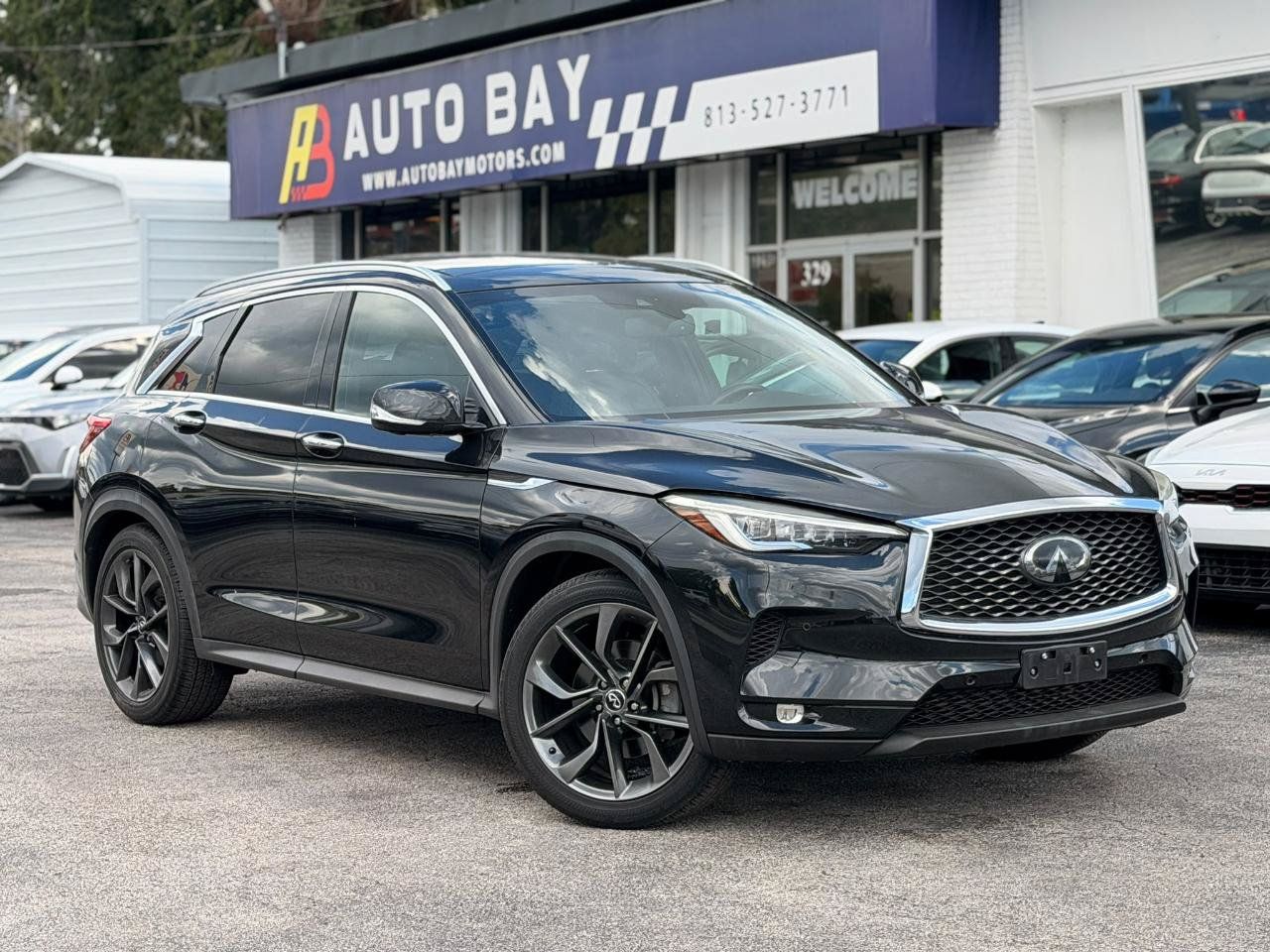 Used 2019 INFINITI QX50 Essential w/ Sensory Package AWD/4WD image 5