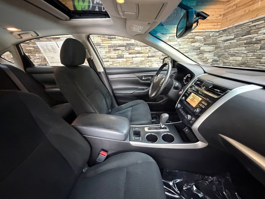 Used 2015 Nissan Altima 2.5 SV w/ Convenience Package FWD image 29