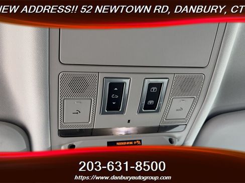 Used 2020 Land Rover Defender 110 HSE AWD/4WD image 30
