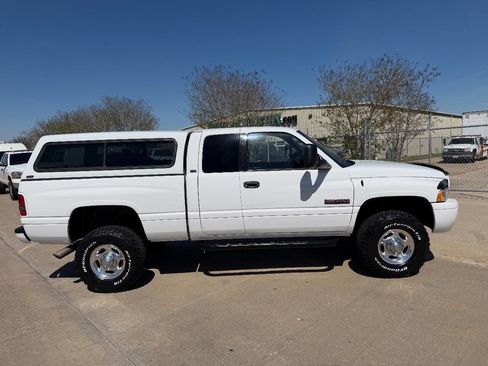 Used 2001 Dodge Ram 2500 Truck SPORT 4X4 6spd MANUAL (SHORT) image 17