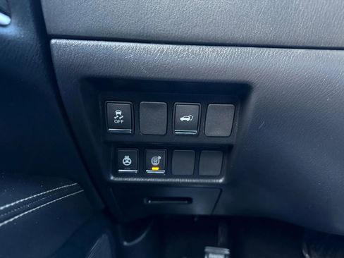 Used 2019 INFINITI QX60 Luxe w/ Essential Package image 29