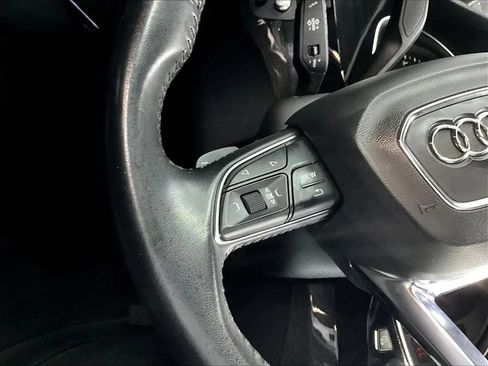 Used 2019 Audi Q7 3.0T Prestige w/ Prestige Package AWD/4WD image 11