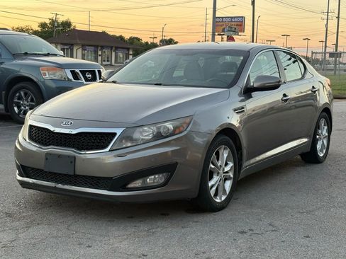 Used 2012 Kia Optima LX image 1