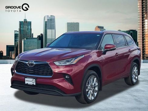 New 2026 Toyota Highlander Limited image 1